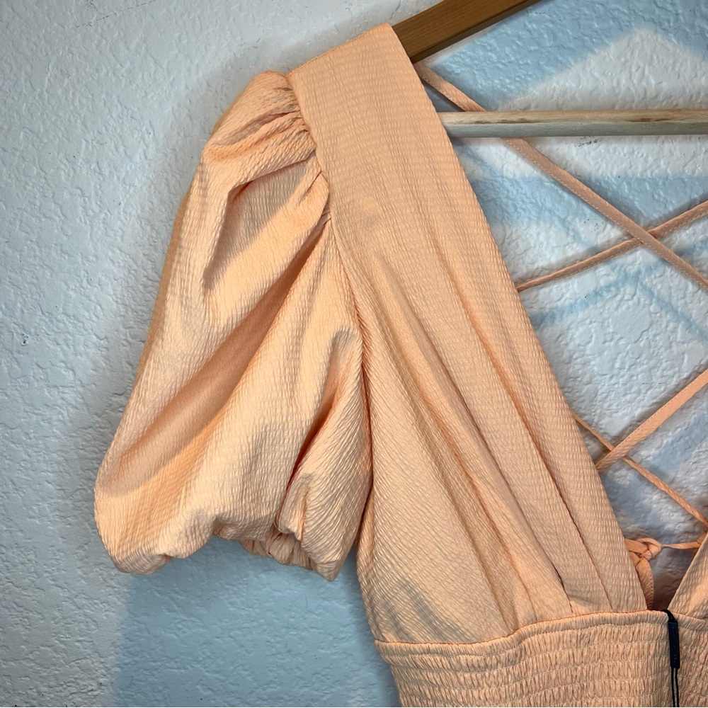 NWT Hello Molly LA Devotee Mini Dress Puff Sleeve Open Back in Peach size S - Picture 9 of 11
